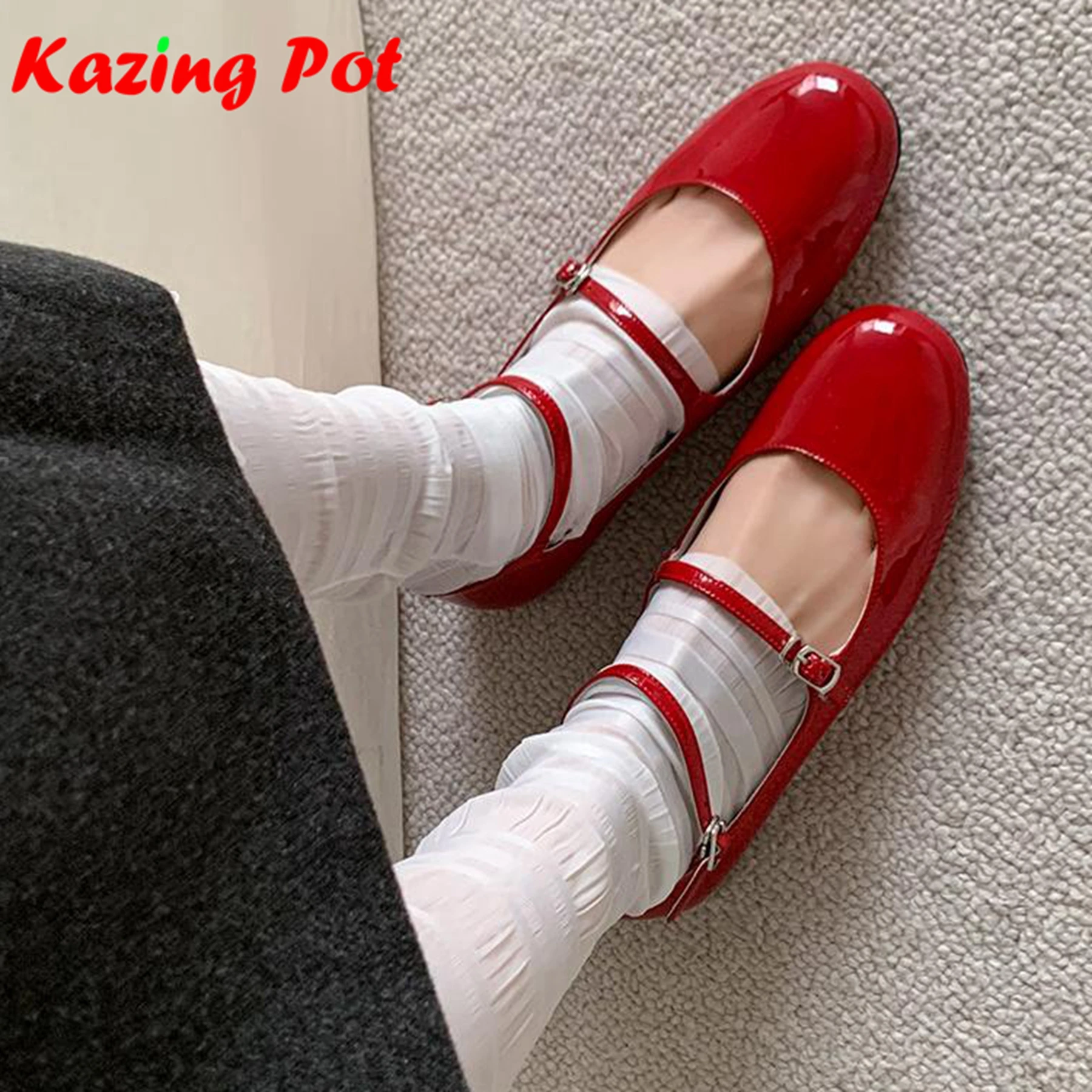 Krazing Pot из натуральной кожи с круглым носком, женская летняя современная уличная одежда Мэри Джейн, великолепные гладиаторы для девочек, неглубокие туфли на плоской подошве
Krazing Pot из натуральной кожи с круглым носком, женская летняя современная уличная одежда Мэри Джейн, великолепные гладиаторы для девочек, неглубокие туфли на плоской подошве