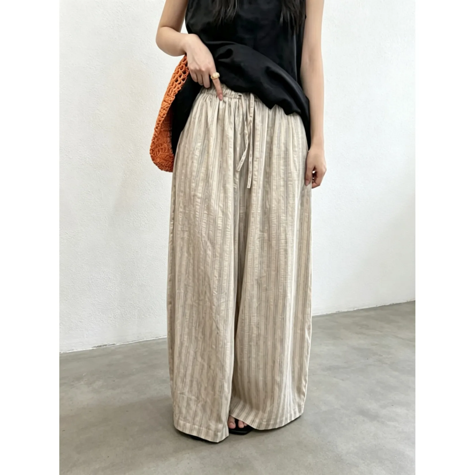 Summer 2026 Chic Korean Style Striped Loose Waist Straight Leg Casual Pants Women's Wide Leg Pants Comfortable Elastic Waist
Summer 2026 Chic Korean Style Striped Loose Waist Straight Leg Casual Pants Women's Wide Leg Pants Comfortable Elastic Waist