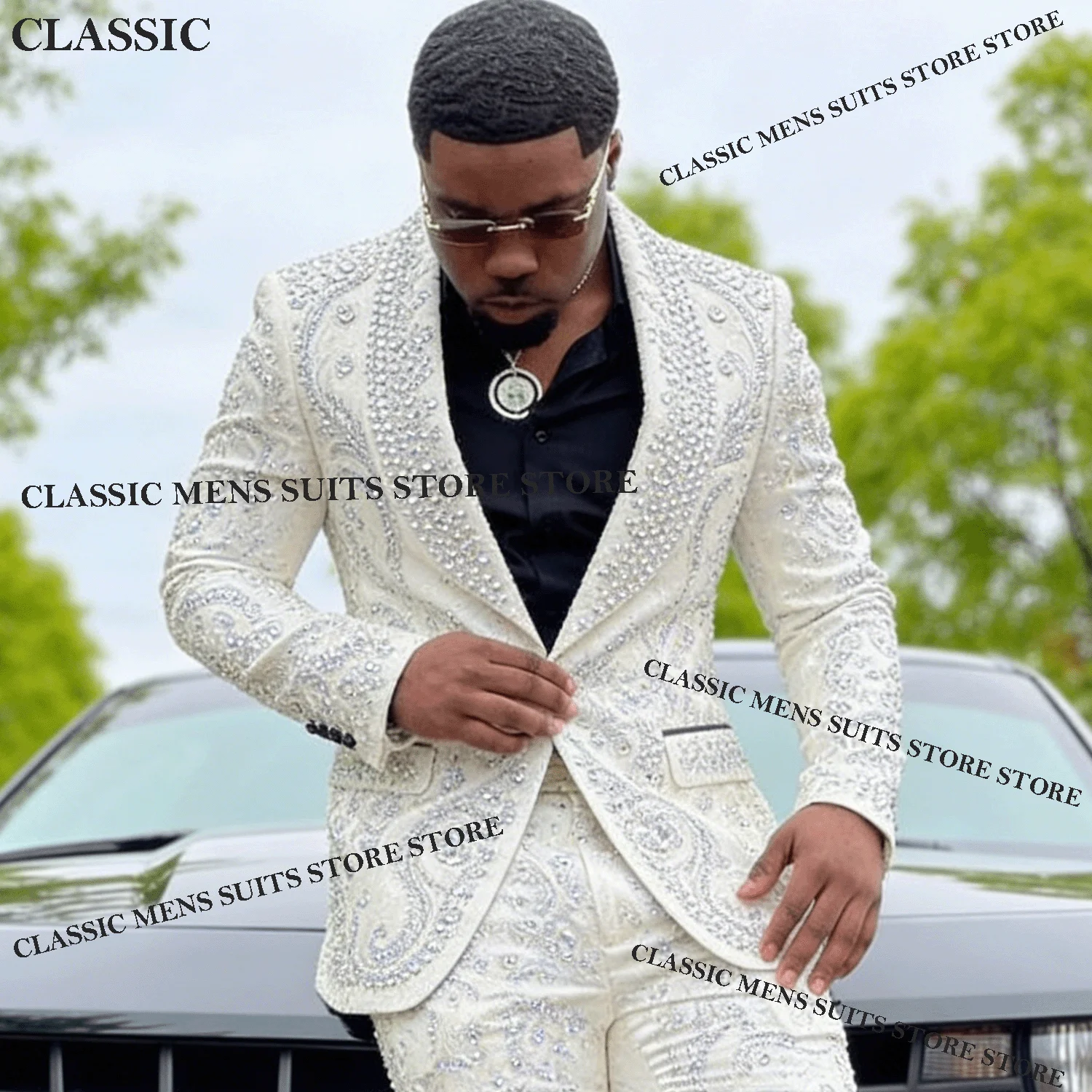 Блестящий свадебный жених металлический ювелирный орнамент смокинг мужские костюмы из 2 предметовМужской пиджак для выпускного вечера Slim Party Ternos Completo по индивидуальному заказу
Блестящий свадебный жених металлический ювелирный орнамент смокинг мужские костюмы из 2 предметовМужской пиджак для выпускного вечера Slim Party Ternos Completo по индивидуальному заказу