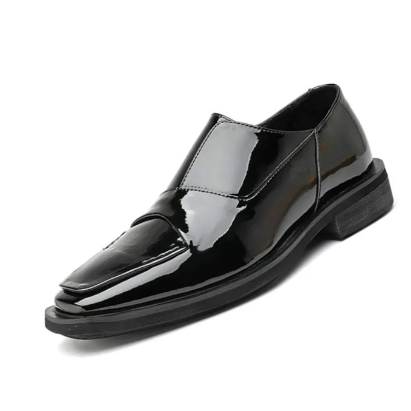 Patent Leather Mens Wedding Shoes Luxury Handamde Quality 2026 Autumn British Style Elegant Black Color Business Party Shoes Man
Patent Leather Mens Wedding Shoes Luxury Handamde Quality 2026 Autumn British Style Elegant Black Color Business Party Shoes Man