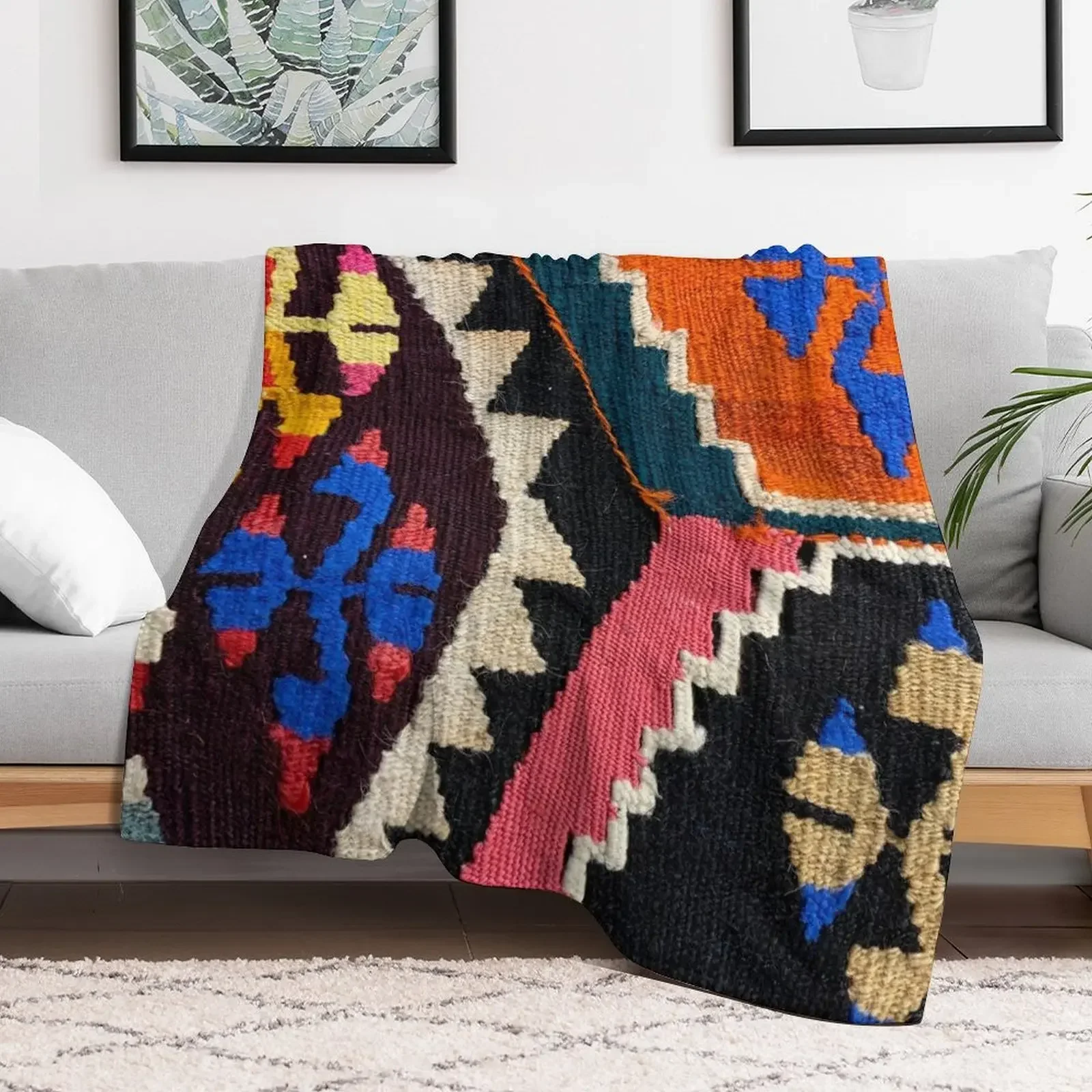 Decorative Kilim, Navaho Weave, Woven Textile Throw Blanket Softest Hairy Nap Blankets
Decorative Kilim, Navaho Weave, Woven Textile Throw Blanket Softest Hairy Nap Blankets