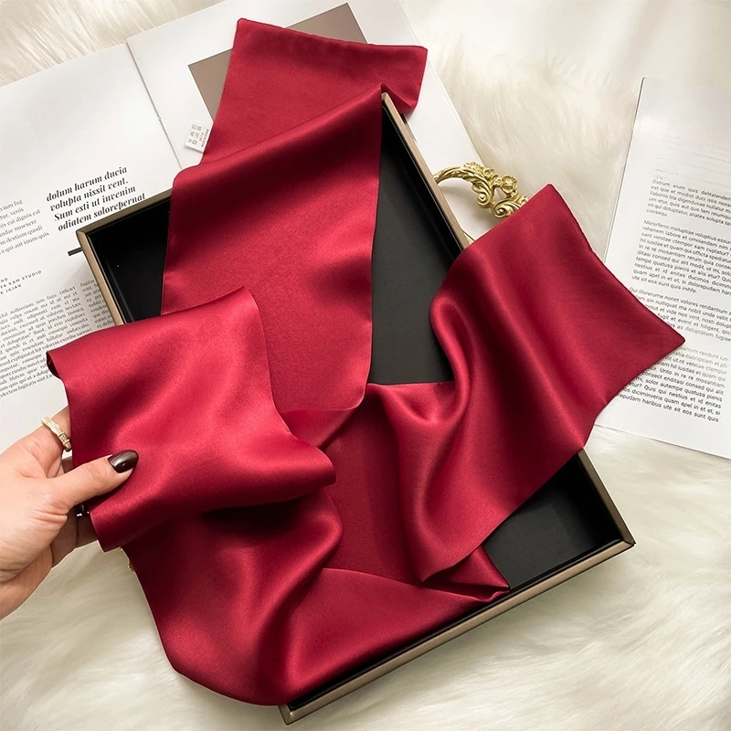 Hangzhou 100% Silk Chinese Red All Seasons Thin Mom Mulberry Silk Long Strip Real Silk Scarf Red Silk Scarf
Hangzhou 100% Silk Chinese Red All Seasons Thin Mom Mulberry Silk Long Strip Real Silk Scarf Red Silk Scarf