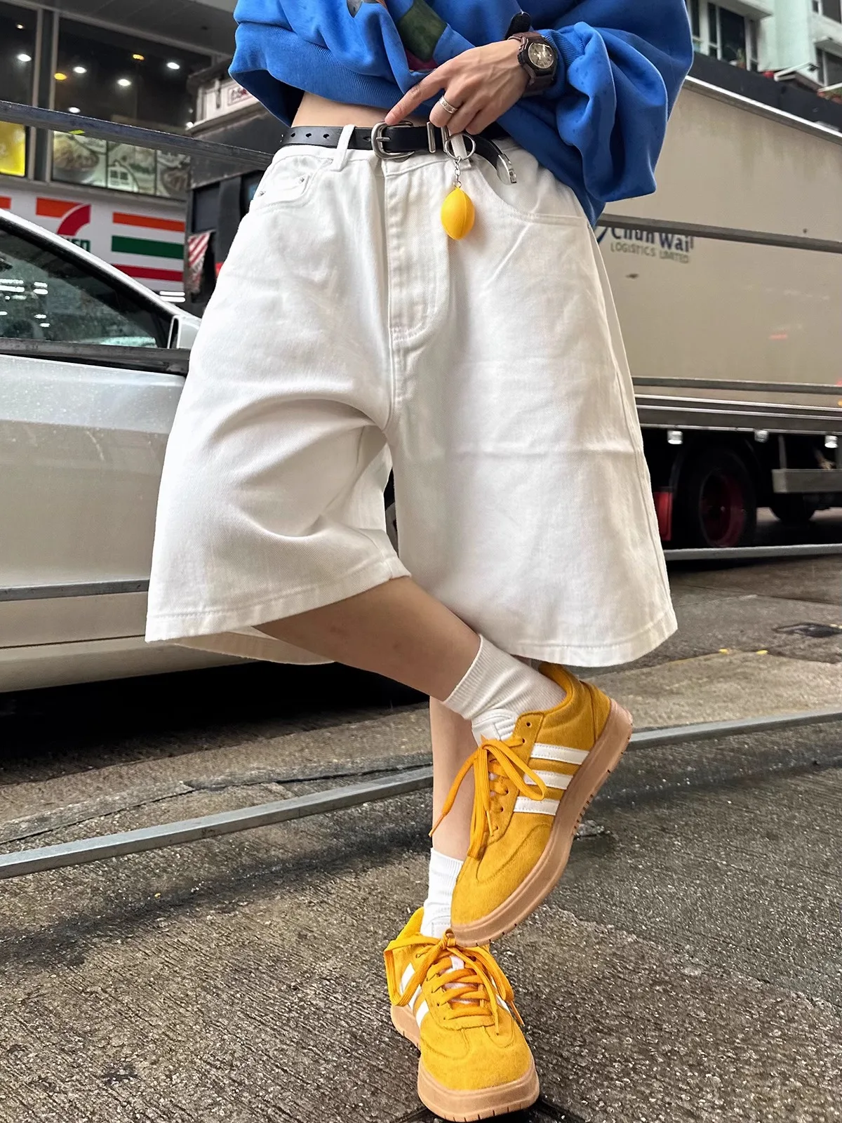 Тонкая повседневная рабочая одежда в американском стиле ретро, мужские летние свободные прямые брюки «пять четвертей», молодежные брюки для активного отдыха
Тонкая повседневная рабочая одежда в американском стиле ретро, мужские летние свободные прямые брюки «пять четвертей», молодежные брюки для активного отдыха