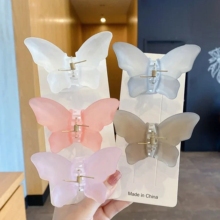 Transparent Matt Butterfly Hair Claw Sweet Solid Hair Clamps Barrettes Ponytail Holder Fashion Clips Women Girls Hair Accessorie
Transparent Matt Butterfly Hair Claw Sweet Solid Hair Clamps Barrettes Ponytail Holder Fashion Clips Women Girls Hair Accessorie