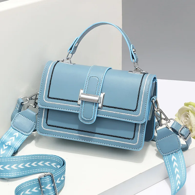 Faionable Small Handbag Women's Crossbody Bag Single oulder Bag Soft PU Material Daily Use Spring 2024 Collection
Faionable Small Handbag Women's Crossbody Bag Single oulder Bag Soft PU Material Daily Use Spring 2024 Collection