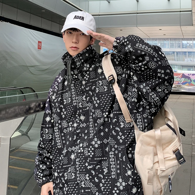 Мужская тонкая хлопковая куртка с цветочным принтом и узором под орехи, повседневная, весенне-осенняя, модная рабочая одежда для студентов и пар
Мужская тонкая хлопковая куртка с цветочным принтом и узором под орехи, повседневная, весенне-осенняя, модная рабочая одежда для студентов и пар