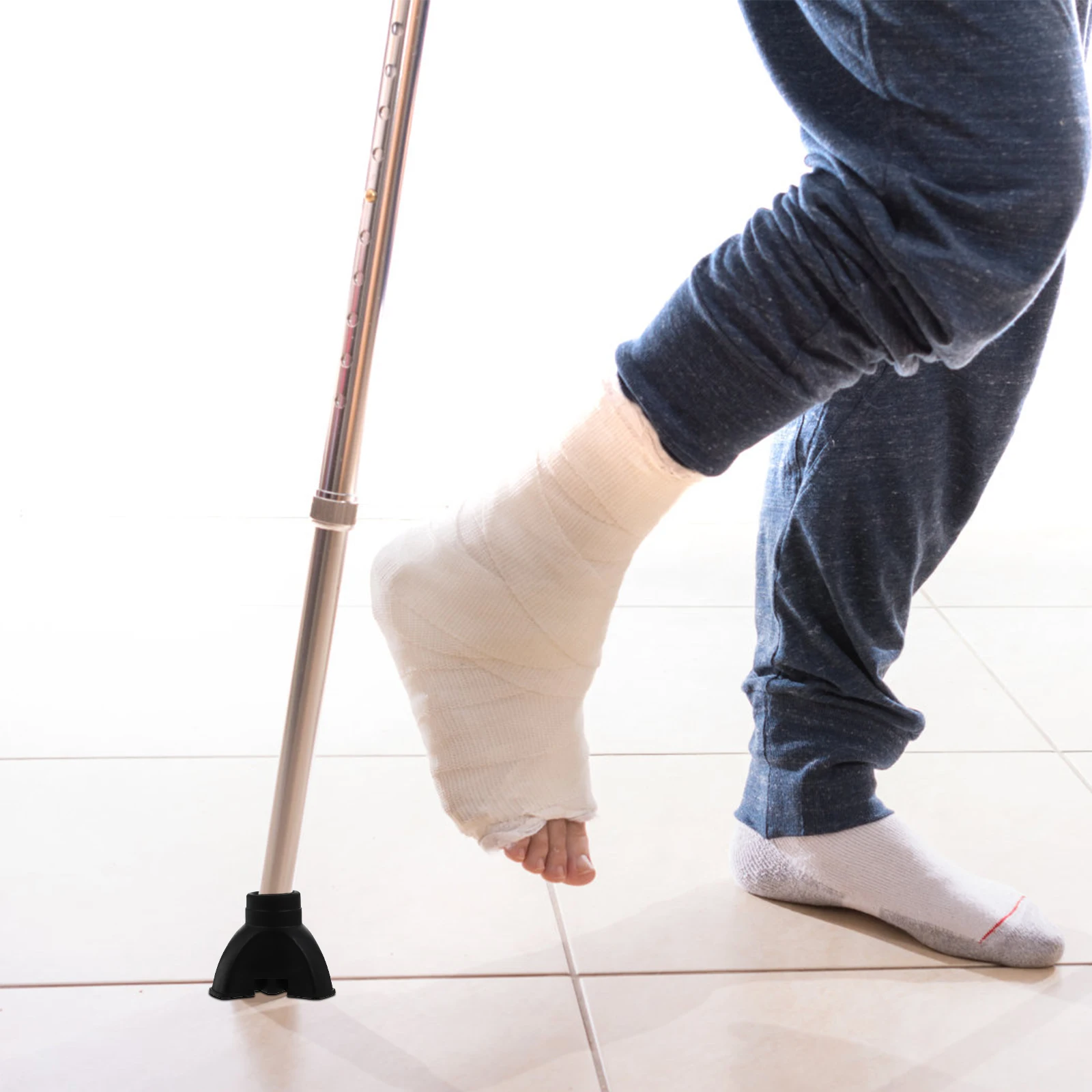 2Pcs Natural Rubber Anti-Slip Crutch Tips Triangular Cane Pad Protector Suitable for Walking Poles Crutch Foot Cover
2Pcs Natural Rubber Anti-Slip Crutch Tips Triangular Cane Pad Protector Suitable for Walking Poles Crutch Foot Cover