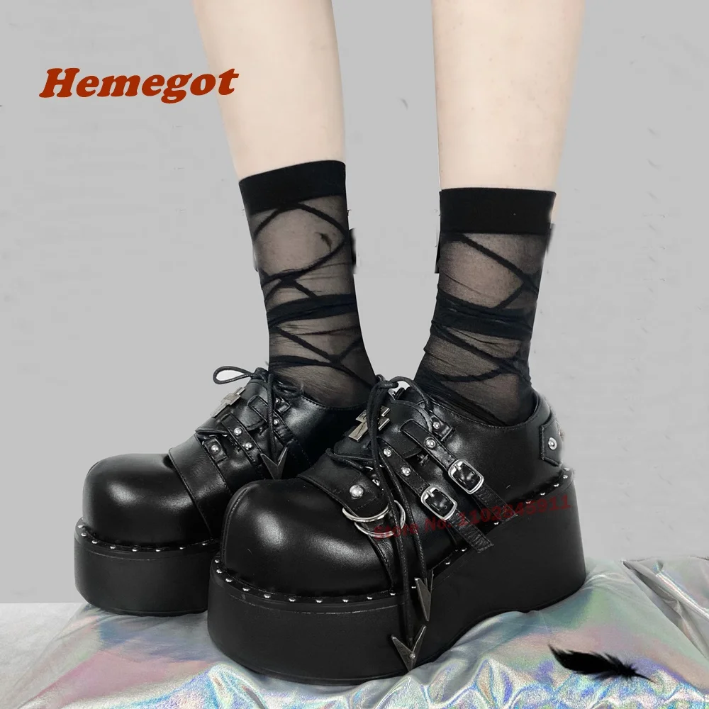 Lolita Black Thick Soled Shoes Round Toe Platform Rivet Punk Pumps Y2K Lace Up Spicy Girls Patchwork Buckle Women's Boots Spring
Lolita Black Thick Soled Shoes Round Toe Platform Rivet Punk Pumps Y2K Lace Up Spicy Girls Patchwork Buckle Women's Boots Spring