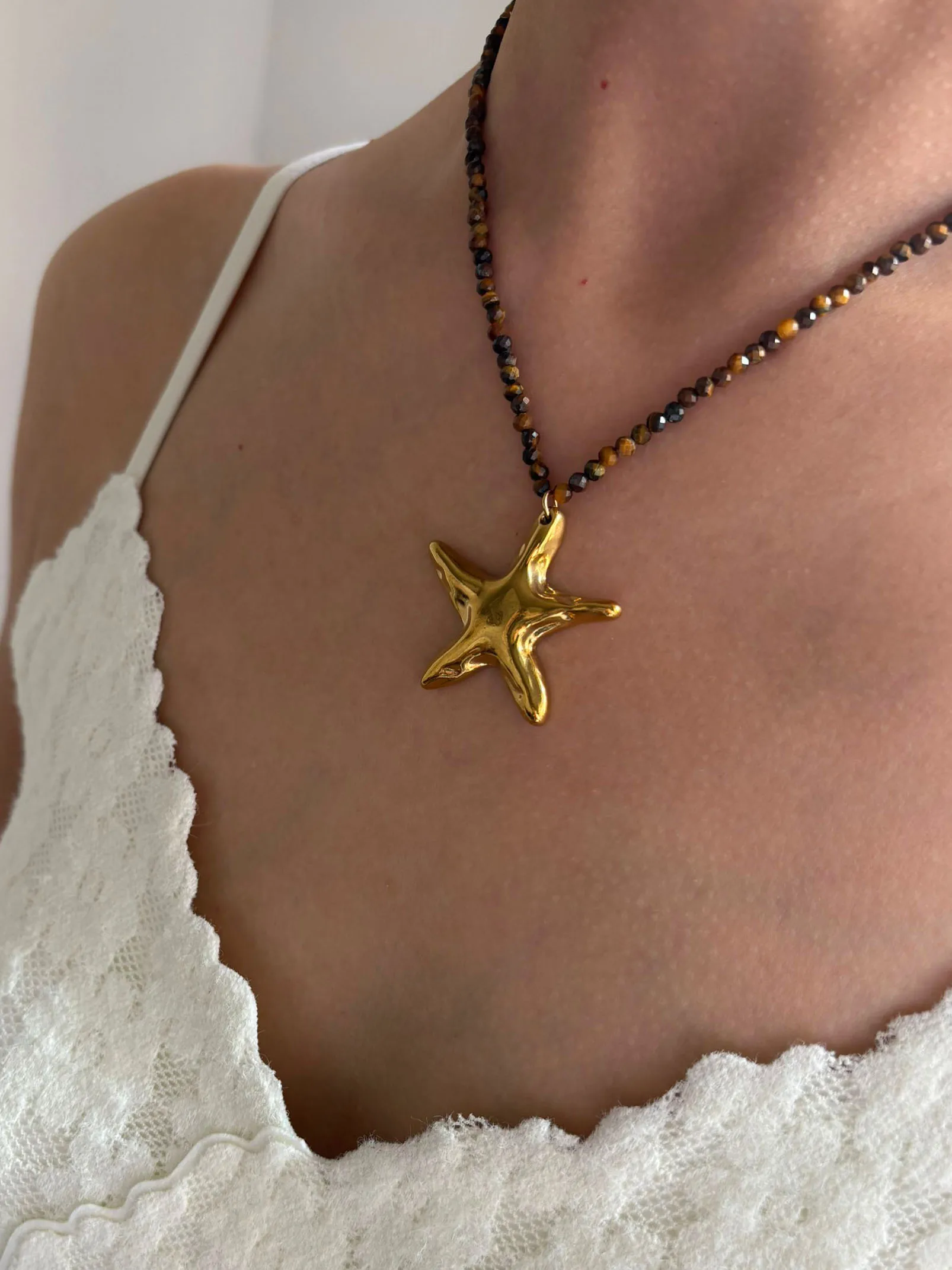 Peri'sbox Trendy Natural Yellow Tiger Stone Beaded Chain Starfish Pendant Necklace for Women Stainless Steel Ocean Style Jewelry
Peri'sbox Trendy Natural Yellow Tiger Stone Beaded Chain Starfish Pendant Necklace for Women Stainless Steel Ocean Style Jewelry