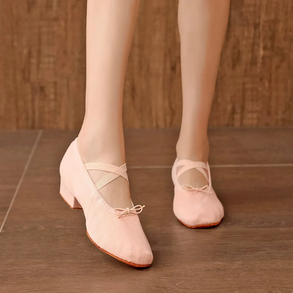 Heeled Dance Shoes Ballet Shoes Strap-on Practice Shoes Soft Sole Shoes High Heels Teacher Shoes Indoor Modern Dance Breathable
Heeled Dance Shoes Ballet Shoes Strap-on Practice Shoes Soft Sole Shoes High Heels Teacher Shoes Indoor Modern Dance Breathable