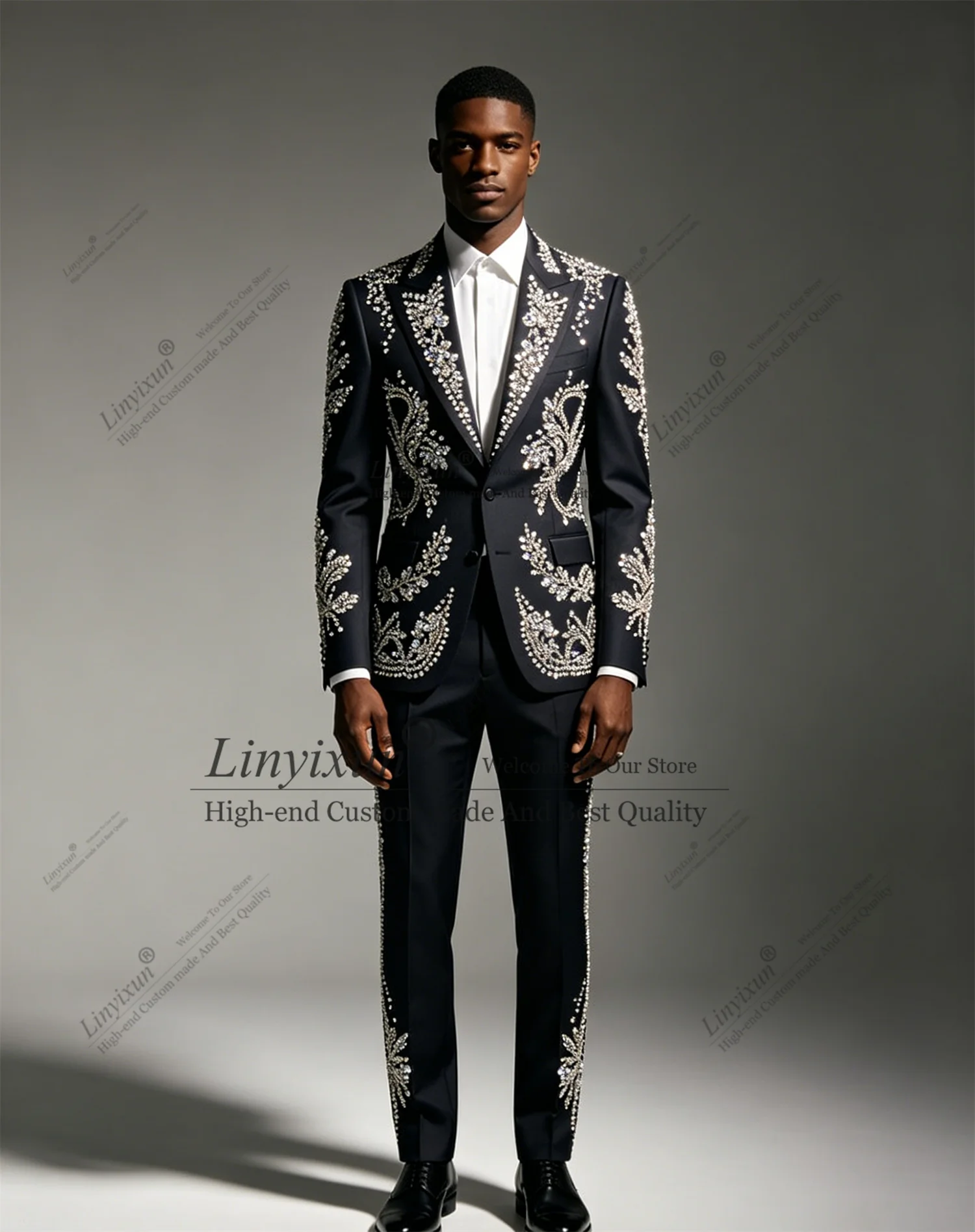 Luxury Beaded Crystals Wedding Groom Tuxedo Customized Men Suit 2 Piece Sets Party Blazer Slim Fit men's suits and separates
Luxury Beaded Crystals Wedding Groom Tuxedo Customized Men Suit 2 Piece Sets Party Blazer Slim Fit men's suits and separates