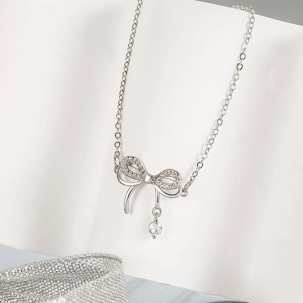 925 Sterling Silver Exquisite Bow Zirconia Necklace, Fashionable Women's Wedding Accessory Jewelry
925 Sterling Silver Exquisite Bow Zirconia Necklace, Fashionable Women's Wedding Accessory Jewelry