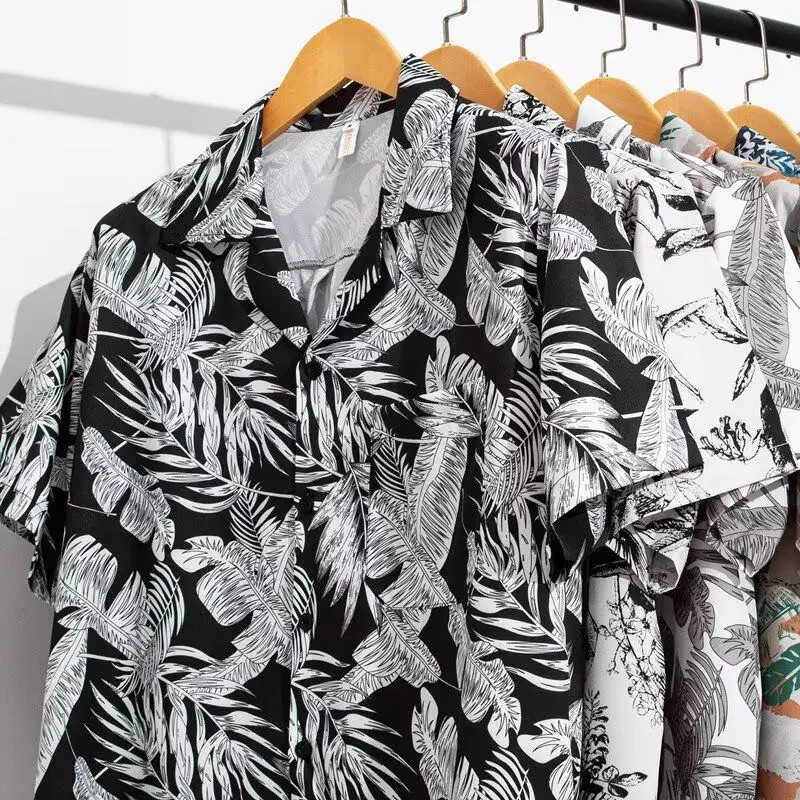 Summer 2025 Fashionable Retro Floral Print Short Sleeve Loose Couple Shirt Standard Fit Casual Polyester Youth Trend Polyeste...
Summer 2025 Fashionable Retro Floral Print Short Sleeve Loose Couple Shirt Standard Fit Casual Polyester Youth Trend Polyeste...