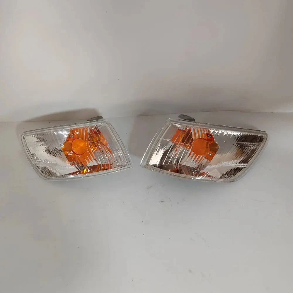 A Pair Car Front Turn Signal Lamp Corner Light For Toyota Corona Premio ST210 AT210 ST215 1996
A Pair Car Front Turn Signal Lamp Corner Light For Toyota Corona Premio ST210 AT210 ST215 1996