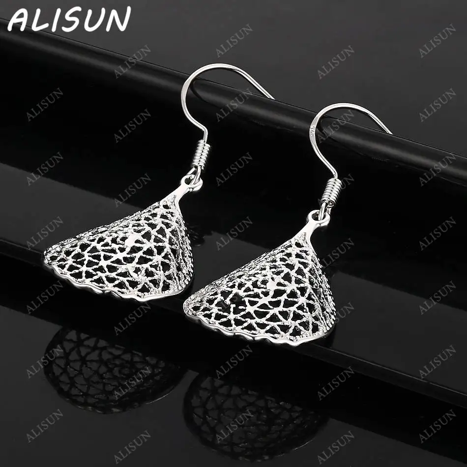 ALISUN 925 Sterling Silver Design Texture Earrings Drop Earrings For Women Fashion Jewelry Charm Noble Wedding Accessories
ALISUN 925 Sterling Silver Design Texture Earrings Drop Earrings For Women Fashion Jewelry Charm Noble Wedding Accessories
