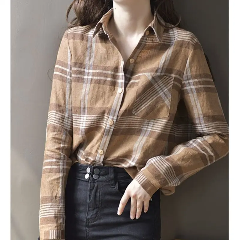 Plaid Shirt Tops Women's Long Sleeve Spring Autumn New Polo Neck Button Patchwork Loose Blouse Casual Vintage Women Clothing
Plaid Shirt Tops Women's Long Sleeve Spring Autumn New Polo Neck Button Patchwork Loose Blouse Casual Vintage Women Clothing