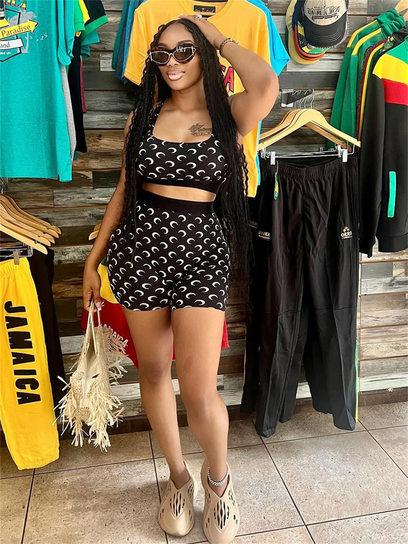 STYLISH LADY Moon Printed 2 Piece Set Women Sleeveless Crop Top and Shorts Suits 2025 Summer Sexy Club Party Fitness Outfits
STYLISH LADY Moon Printed 2 Piece Set Women Sleeveless Crop Top and Shorts Suits 2025 Summer Sexy Club Party Fitness Outfits