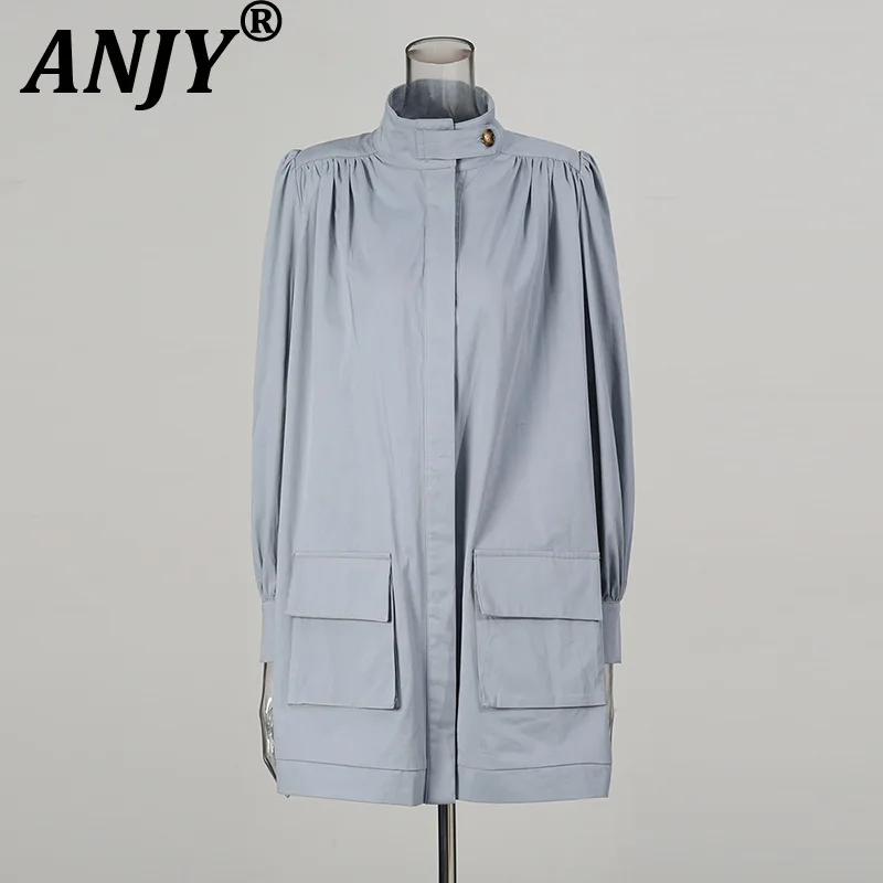 ANJY Autumn New Women Denim Jacket Stand Collar Pockets Single Breasted Pleated Elegant High Street Casual Versatile Coat A10364
ANJY Autumn New Women Denim Jacket Stand Collar Pockets Single Breasted Pleated Elegant High Street Casual Versatile Coat A10364