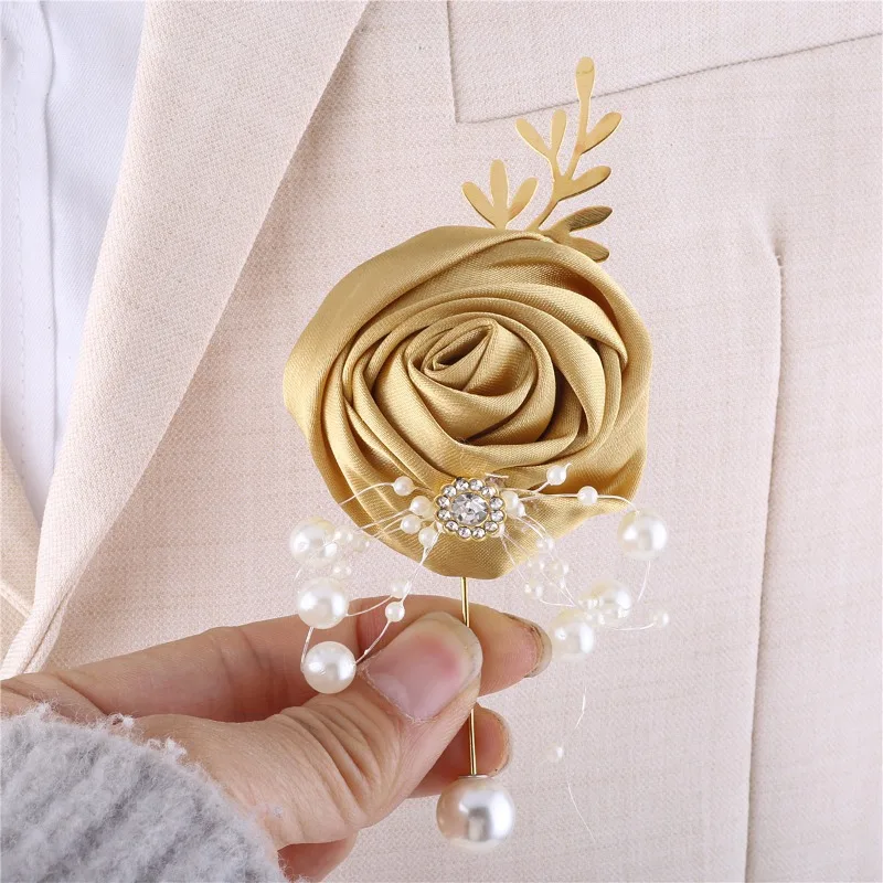 Легкая Роскошная Золотая Роза Жених Невеста Грудь Цветок Жемчуг Золотой Лист Брошь Цветок с Лацканами Европейский и Американский Свадебный Комплект
Легкая Роскошная Золотая Роза Жених Невеста Грудь Цветок Жемчуг Золотой Лист Брошь Цветок с Лацканами Европейский и Американский Свадебный Комплект
