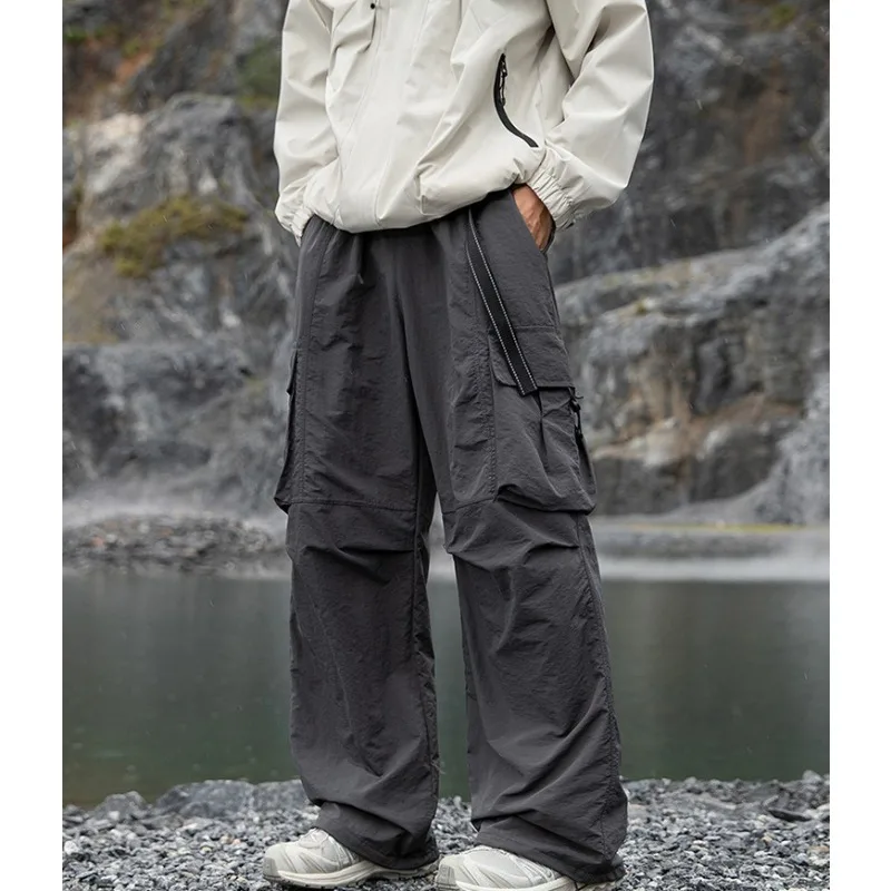 2026 Autumn New Multi Pocket Outdoor Quick Drying Sports Pants for Men Fashion Unisex Casual Baggy Pants Hiking Sweatpants
2026 Autumn New Multi Pocket Outdoor Quick Drying Sports Pants for Men Fashion Unisex Casual Baggy Pants Hiking Sweatpants
