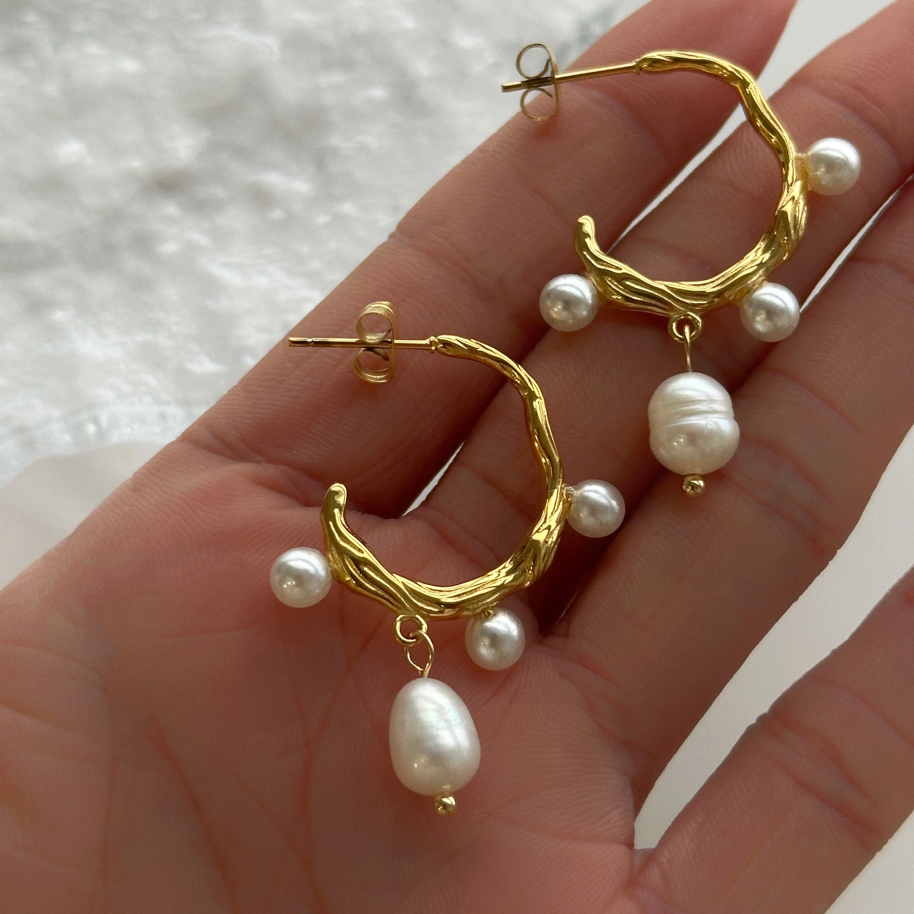 DASEIN 2025 New 18k Gold Plated Irregular Branch Natural Freshwater Pearl Earrings Stainless Steel Vintage Baroque Jewelry
DASEIN 2025 New 18k Gold Plated Irregular Branch Natural Freshwater Pearl Earrings Stainless Steel Vintage Baroque Jewelry