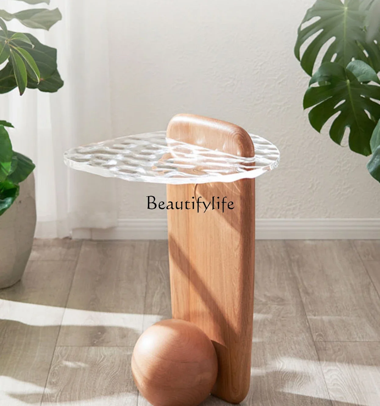 Nordic style solid wood edge few modern simple living room sofa water corrugated glass corner few
Nordic style solid wood edge few modern simple living room sofa water corrugated glass corner few