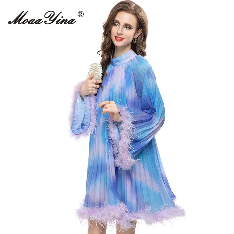 MoaaYina Summer Fashion Designer Elegant Loose Gradient Dress Women's Stand Collar Long Sleeve Pleated Tassels Mini Short Dress
MoaaYina Summer Fashion Designer Elegant Loose Gradient Dress Women's Stand Collar Long Sleeve Pleated Tassels Mini Short Dress