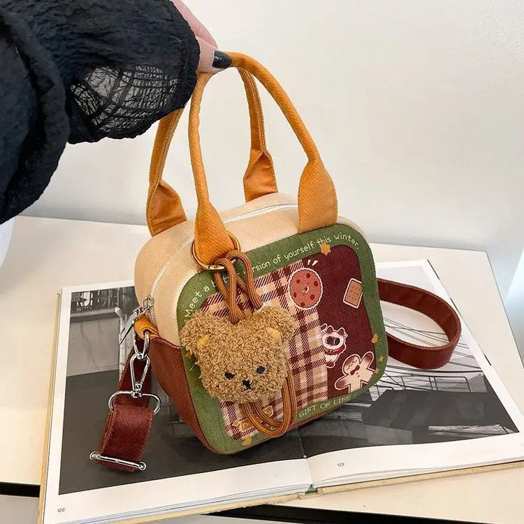 Bohemian Canvas Messenger Bags Cute Cartoon Bear Spliced shoulder Bags Storage Bag Women's Bag Purses Women Handbags
Bohemian Canvas Messenger Bags Cute Cartoon Bear Spliced shoulder Bags Storage Bag Women's Bag Purses Women Handbags