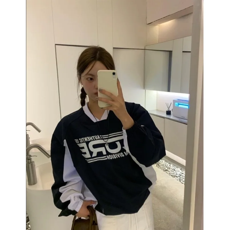 Spring Autumn Unisex Streetwear Vintage Baseball Jersey Style Color Block Collar Long Sleeve Overhead Printed T-Shirt
Spring Autumn Unisex Streetwear Vintage Baseball Jersey Style Color Block Collar Long Sleeve Overhead Printed T-Shirt