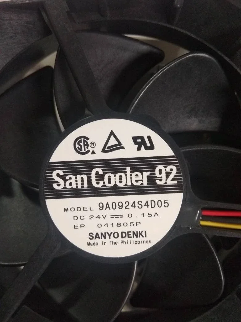 SANYO DENKI 9A0924S4D05 DC 24 В 0,15 А 90x90x25 мм 3-проводной охлаждающий вентилятор для сервера
SANYO DENKI 9A0924S4D05 DC 24 В 0,15 А 90x90x25 мм 3-проводной охлаждающий вентилятор для сервера