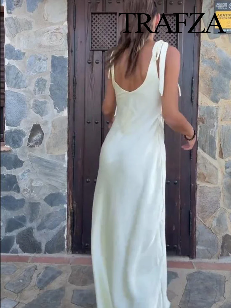 HH Women Summer Sexy Sleeveless Backless Long Dress Elegant Woman V-Neck Bow Decoration Side Zipper Yellow Party Dress
HH Women Summer Sexy Sleeveless Backless Long Dress Elegant Woman V-Neck Bow Decoration Side Zipper Yellow Party Dress