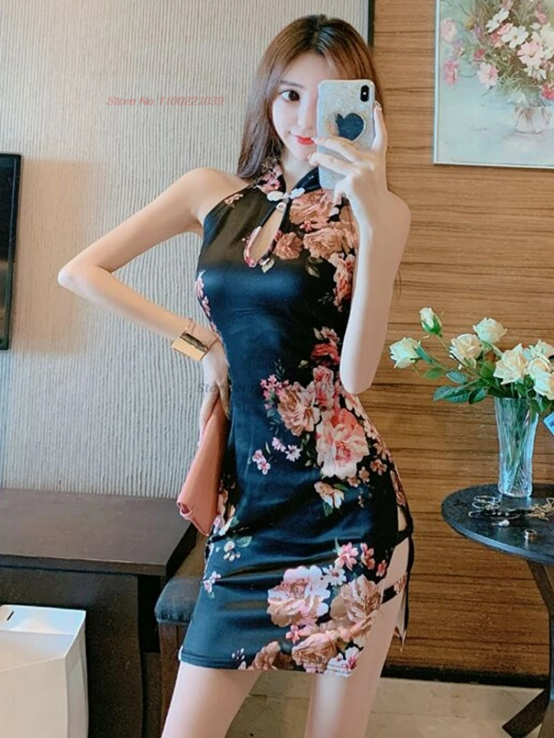 2025 chinese improved cheongsam sexy qipao dress national flower print folk qipao traditional nightclub evening dress qipao
2025 chinese improved cheongsam sexy qipao dress national flower print folk qipao traditional nightclub evening dress qipao