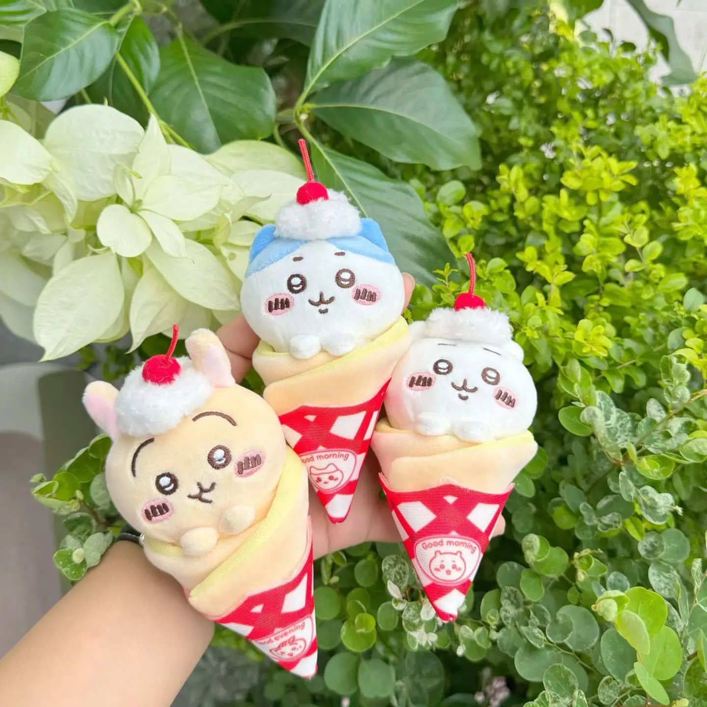Cute Chiikawa Cartoon Plush Doll Hachiware Usagi Plush Pendant Doll Usagi Doll Keychain School Bag Bag Pendant Plush Toy
Cute Chiikawa Cartoon Plush Doll Hachiware Usagi Plush Pendant Doll Usagi Doll Keychain School Bag Bag Pendant Plush Toy