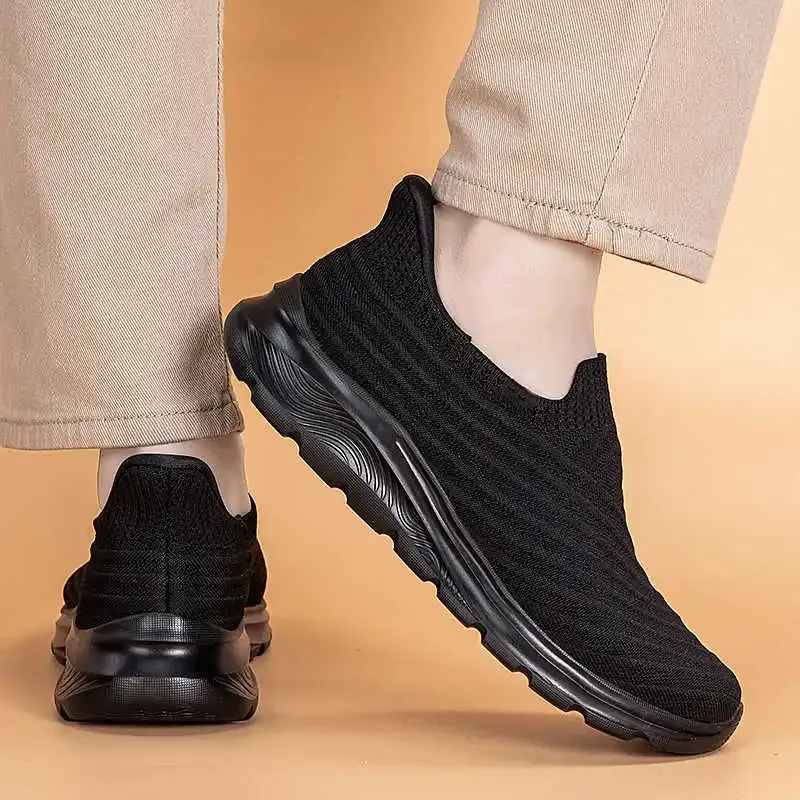 Мужские роскошные теннисные тренировочные кроссовки на плоском каблуке с круглым носком, мужские кроссовки, размер 47, мужская спортивная обувь 44 Zapato, новейшее высокое качество
Мужские роскошные теннисные тренировочные кроссовки на плоском каблуке с круглым носком, мужские кроссовки, размер 47, мужская спортивная обувь 44 Zapato, новейшее высокое качество