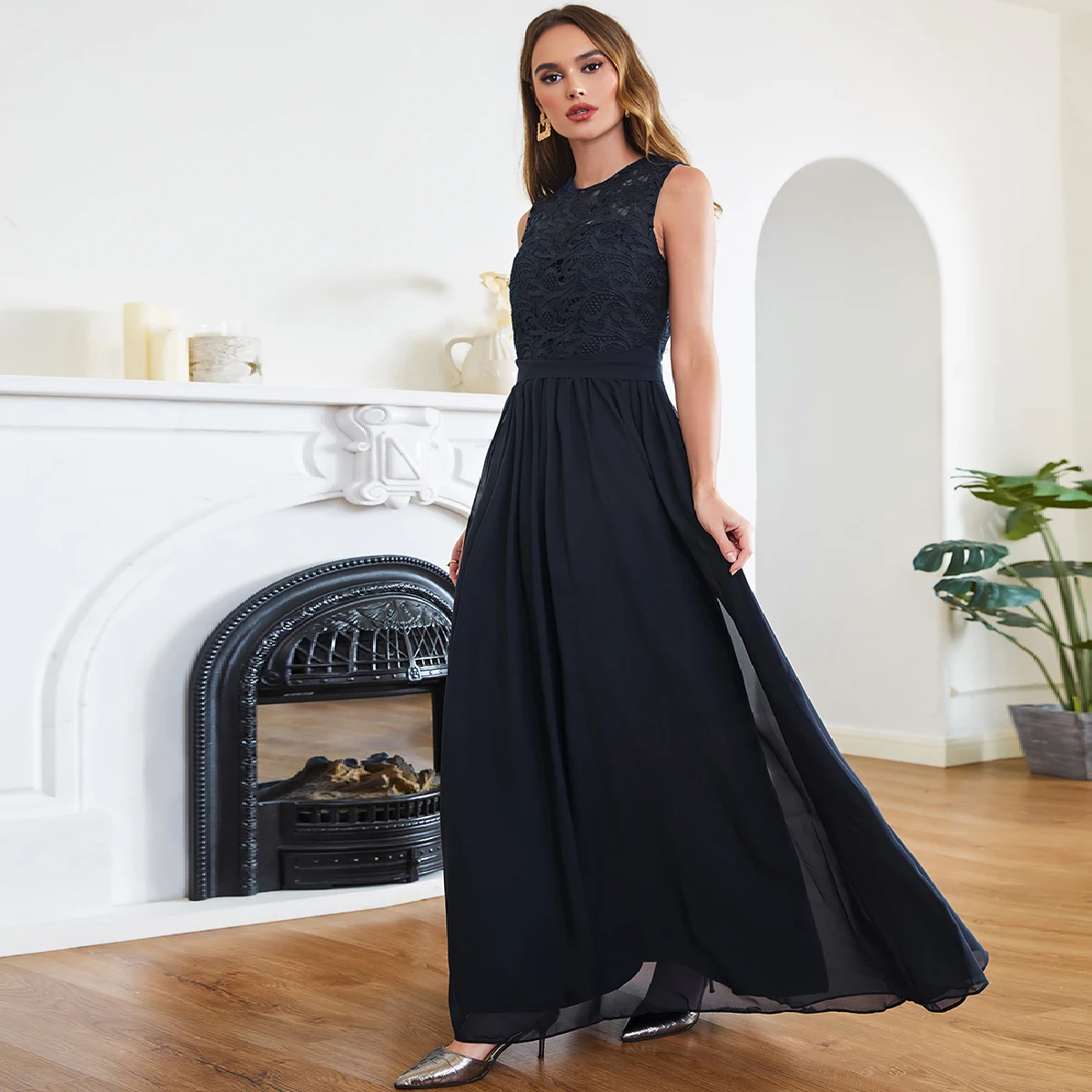 A-Line Scoop Neckline Floor-Length Lace Sleeveless Chiffon Wedding Party Dress Women Elegant Luxury Dresses For Special Events
A-Line Scoop Neckline Floor-Length Lace Sleeveless Chiffon Wedding Party Dress Women Elegant Luxury Dresses For Special Events