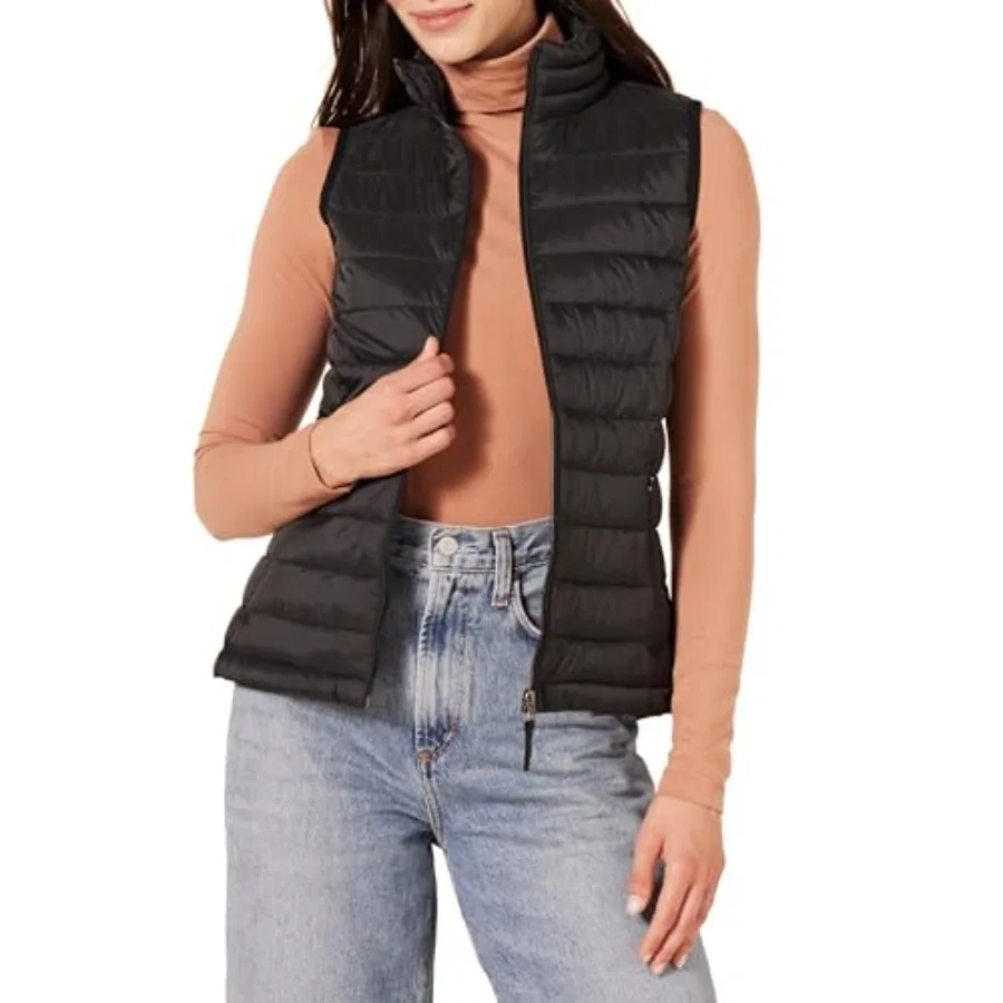 Women's Lightweight Water-Resistant Packable Puffer Vest
Women's Lightweight Water-Resistant Packable Puffer Vest