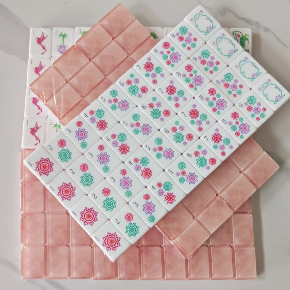 OMHJGO Hot 4-Layer Acrylic Luxury Pearl Pink American Mahjong Set Portable Mah Jongg for Home Entertainment Party Surprise Gifts
OMHJGO Hot 4-Layer Acrylic Luxury Pearl Pink American Mahjong Set Portable Mah Jongg for Home Entertainment Party Surprise Gifts