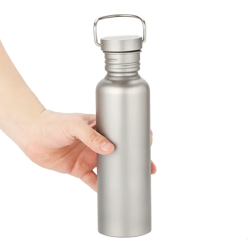 Titanium water bottle lightweight400ml/ 600ml/750ml drinkware for outdoor riding sports cycling sport travel water bottle
Titanium water bottle lightweight400ml/ 600ml/750ml drinkware for outdoor riding sports cycling sport travel water bottle