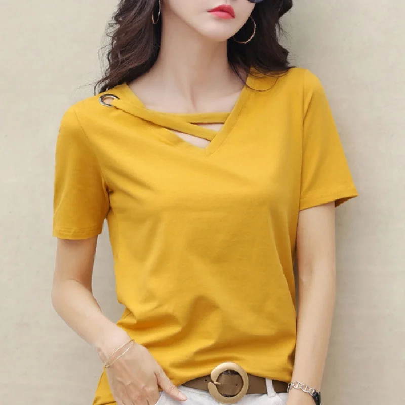 Summer Women's Short Sleeve T-shirt Plus Size Iron Ring Design V-neck Loose Top Casual Solid Color Half Sleeve Bottoming Shirt
Summer Women's Short Sleeve T-shirt Plus Size Iron Ring Design V-neck Loose Top Casual Solid Color Half Sleeve Bottoming Shirt