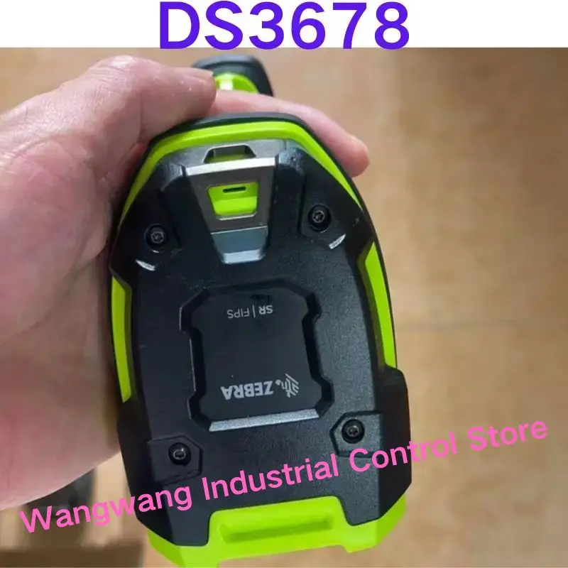 Подержанный тест OK, беспроводной комплект 2D Scan Gun DS3678SR с базой
Подержанный тест OK, беспроводной комплект 2D Scan Gun DS3678SR с базой