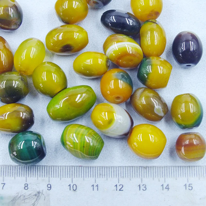 83PCS/LOT 12-14mm natural stone loose beads. DIY handmade necklaces/earrings/bracelets.
83PCS/LOT 12-14mm natural stone loose beads. DIY handmade necklaces/earrings/bracelets.