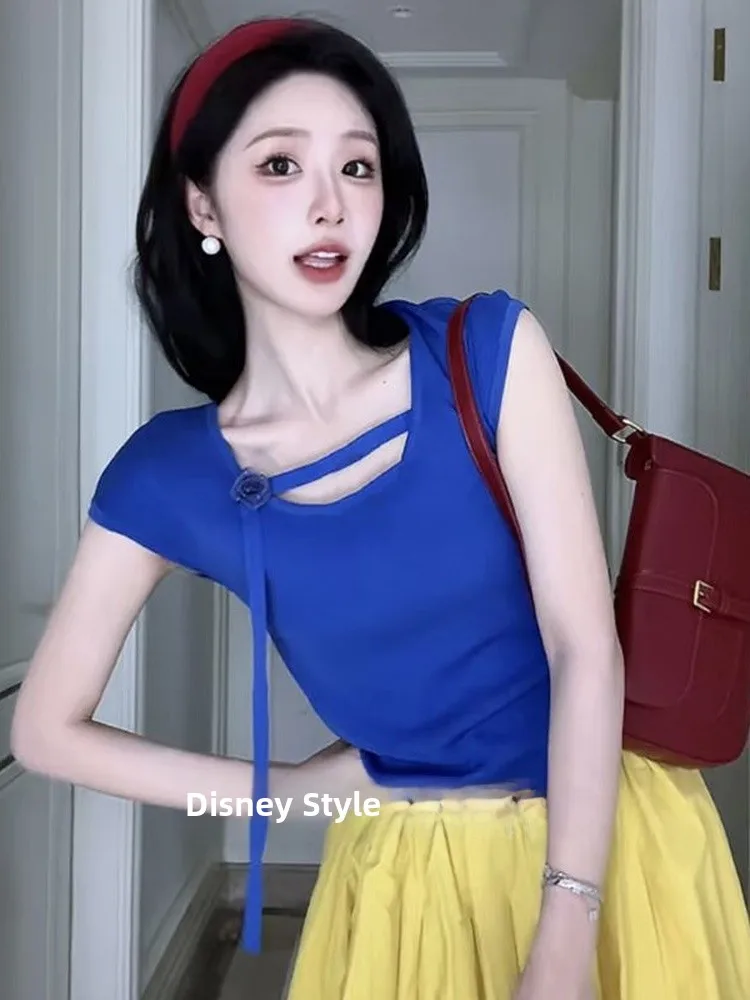Klein Blue Short Sleeve Knitted Ice Silk Slim Fit Top Women's Summer Thin Waist Shaping T-Shirt Casual Commute Style Korean V...
Klein Blue Short Sleeve Knitted Ice Silk Slim Fit Top Women's Summer Thin Waist Shaping T-Shirt Casual Commute Style Korean V...