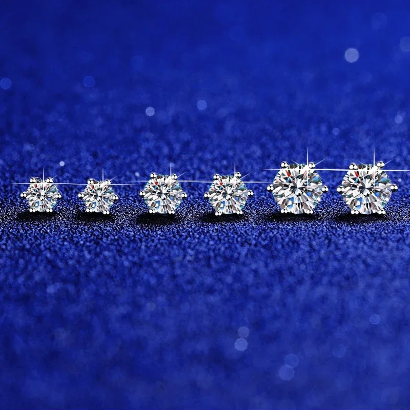Women Men 0.5-2ct Moissanite Stud Earrings 6-Prong 925 Sterling Silver Earring for Mother Mom Wife Girlfriend with Certificate
Women Men 0.5-2ct Moissanite Stud Earrings 6-Prong 925 Sterling Silver Earring for Mother Mom Wife Girlfriend with Certificate
