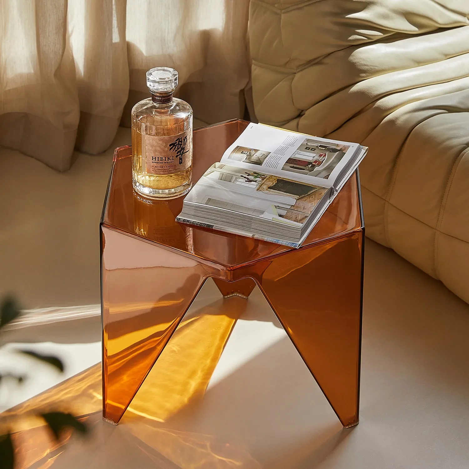 Transparent Family Living Room Small Coffee Table Bedside Table Small Table Minimalist Originality Small Tea
Transparent Family Living Room Small Coffee Table Bedside Table Small Table Minimalist Originality Small Tea