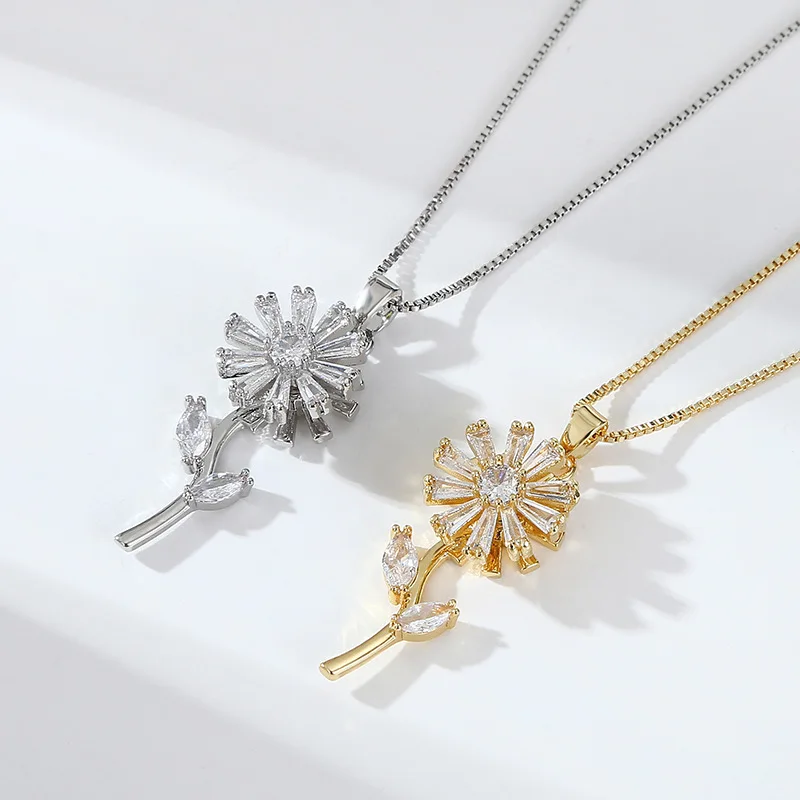 New Rotatable Daisy Necklace Femininity Retro Personality Creative Double Decompression Flower Pendant Clavicle Chain
New Rotatable Daisy Necklace Femininity Retro Personality Creative Double Decompression Flower Pendant Clavicle Chain