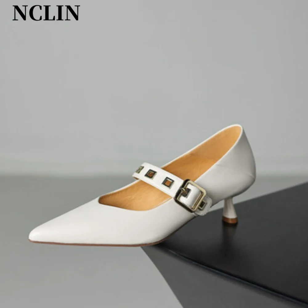 New Women Pumps Classic Sexy Pointed Toes 5cm Low Med Kitten High Heels Spring Brand Design Black Dress Wedding Shoes Large Size
New Women Pumps Classic Sexy Pointed Toes 5cm Low Med Kitten High Heels Spring Brand Design Black Dress Wedding Shoes Large Size