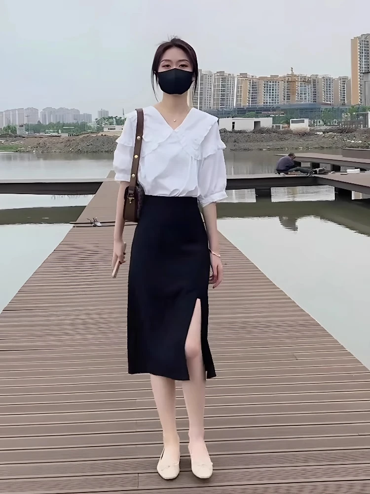 Elegant High Waist A-Line Skirt Women's Spring Fashion 2026 New Side Slit Half-length Commuter Korean Style Midi Skirt
Elegant High Waist A-Line Skirt Women's Spring Fashion 2026 New Side Slit Half-length Commuter Korean Style Midi Skirt