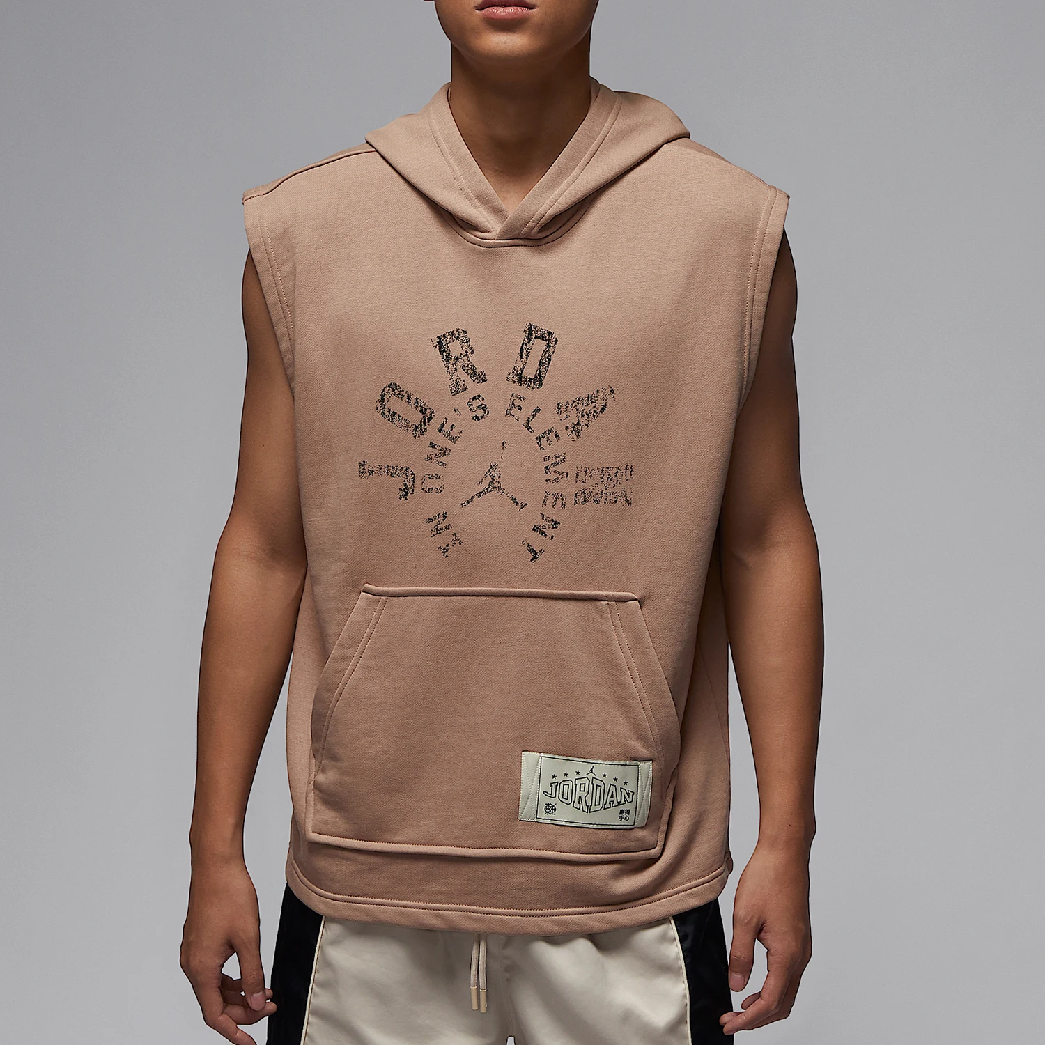 Nike Genuine JORDAN Men's Sleeveless Breathable Hooded Sweatshirt HV1260-200
Nike Genuine JORDAN Men's Sleeveless Breathable Hooded Sweatshirt HV1260-200