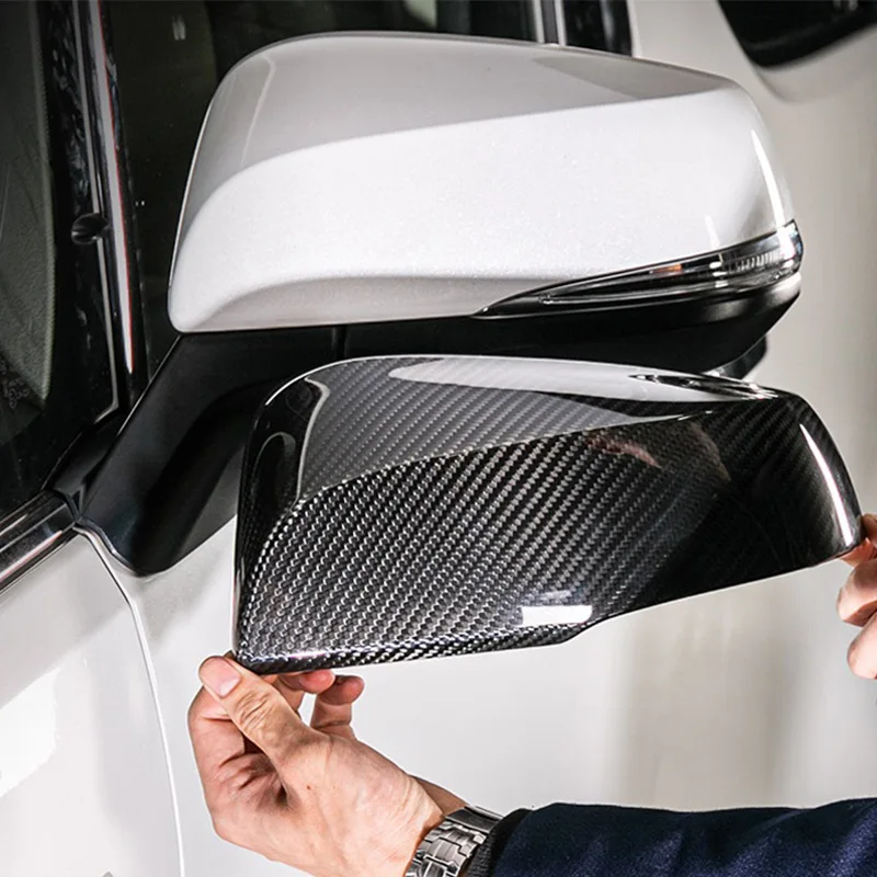 Suitable for Toyota El Favell MPV true carbon fiber rearview mirror shell modification exterior mirror cover decoration
Suitable for Toyota El Favell MPV true carbon fiber rearview mirror shell modification exterior mirror cover decoration