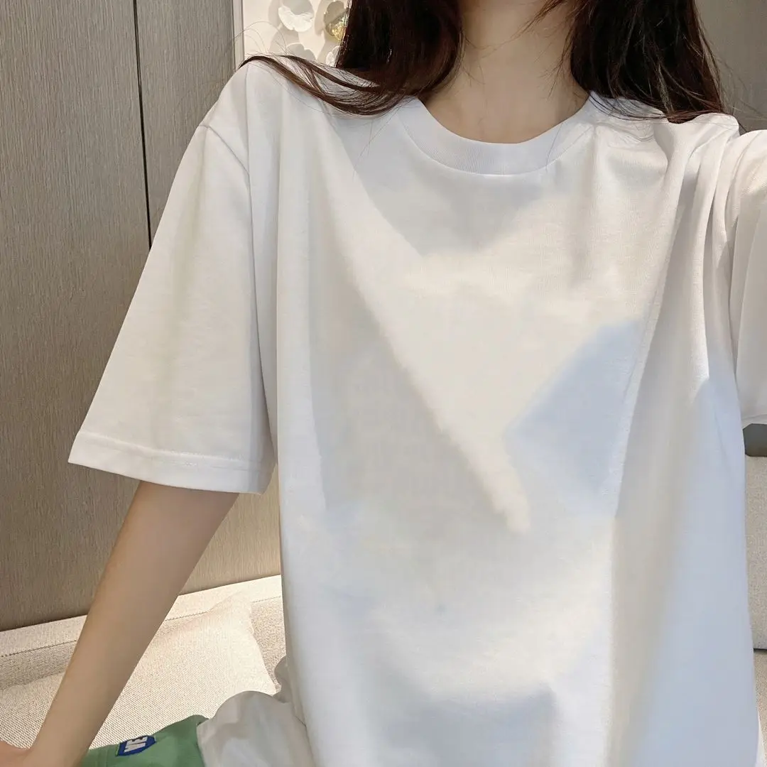 Women Pure Cotton T-shirt Loose White Solid Color Simple and Versatile Short Sleeved Oversized Top Instagram Summer New 2024
Women Pure Cotton T-shirt Loose White Solid Color Simple and Versatile Short Sleeved Oversized Top Instagram Summer New 2024